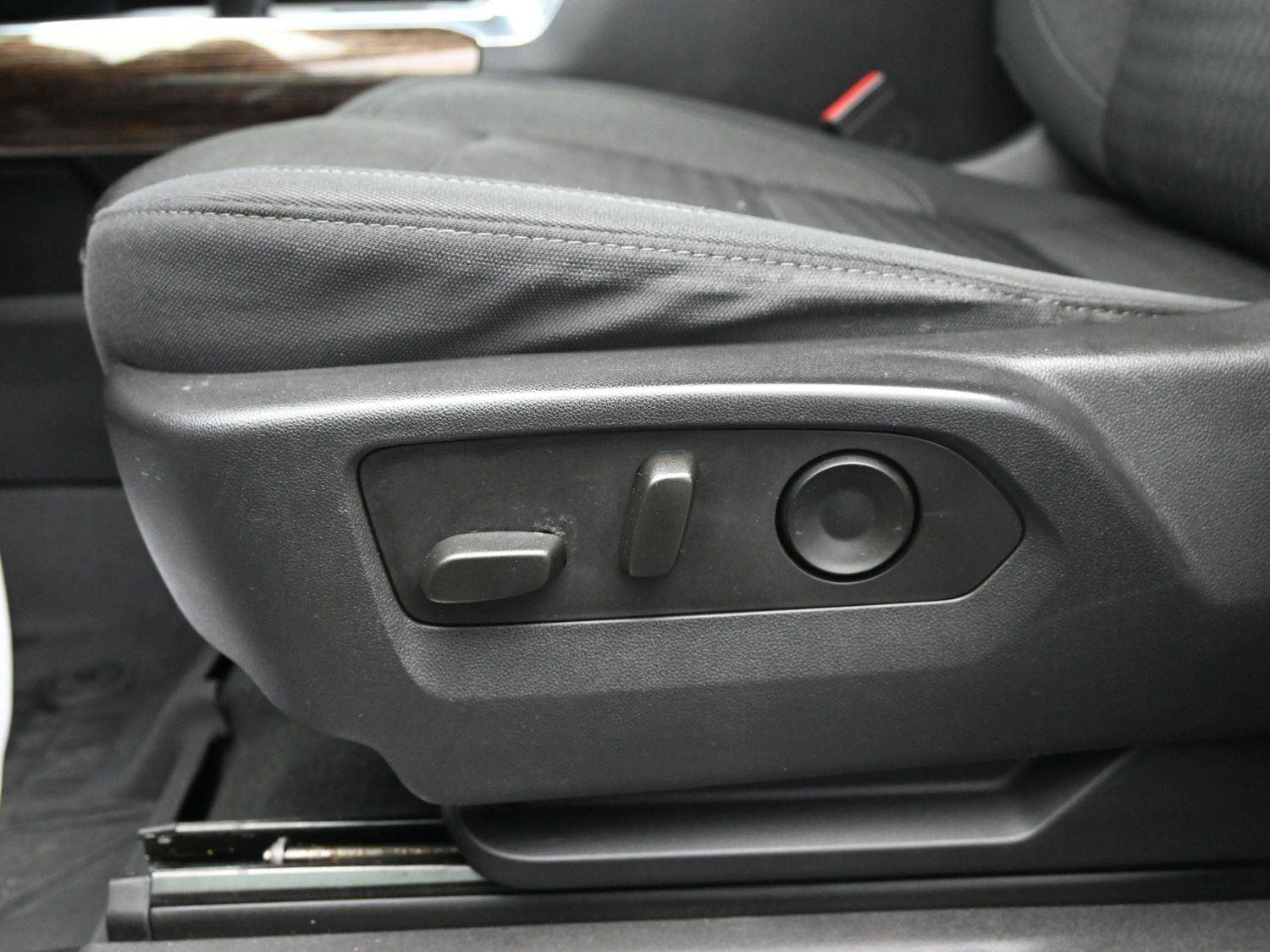 Used 2023 Chevrolet Silverado 1500 RST w/ Rally Edition image 21