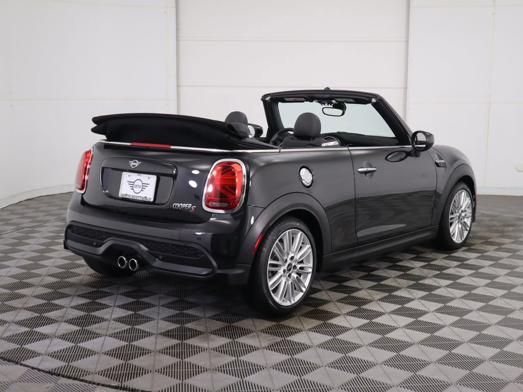 Used 2023 MINI Cooper S image 5