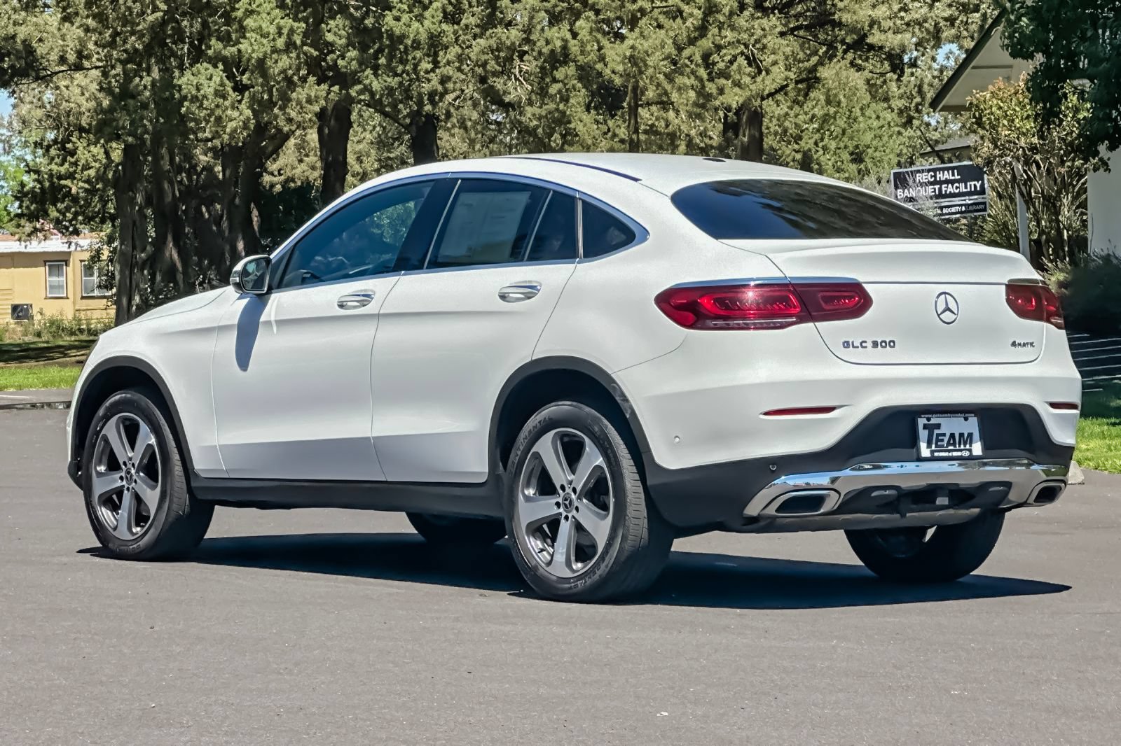 Used 2023 Mercedes-Benz GLC 300 4MATIC Coupe image 6