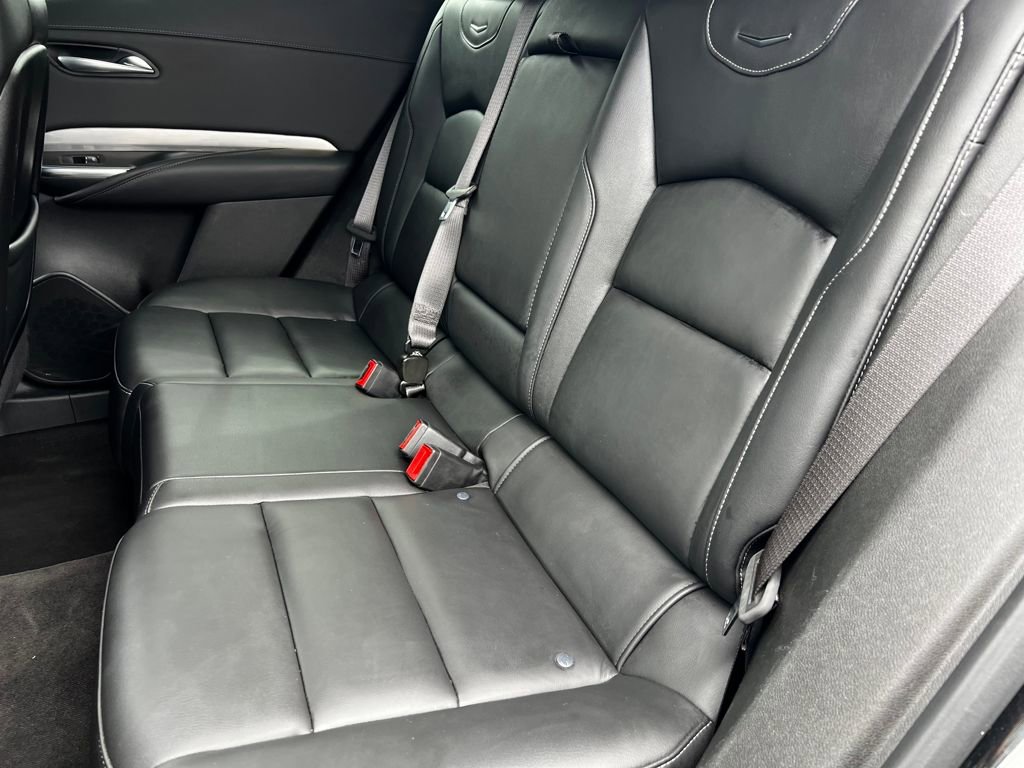 Used 2024 Cadillac XT4 Premium Luxury image 14