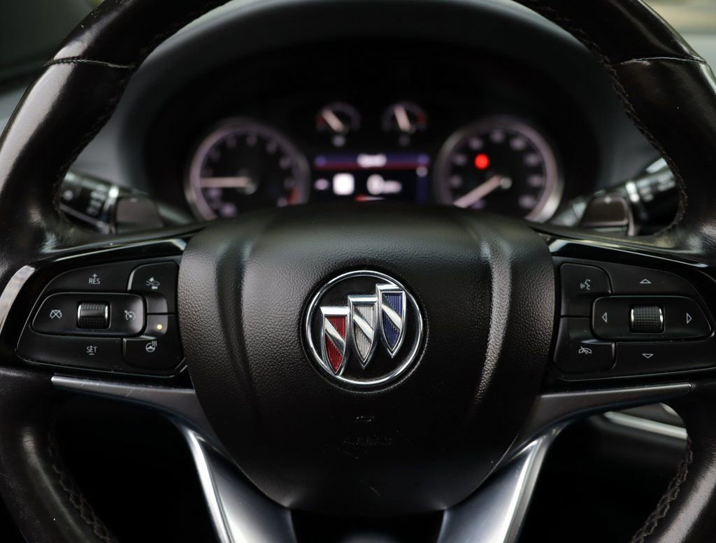 Used 2022 Buick Enclave Essence w/ Experience Buick Package image 9