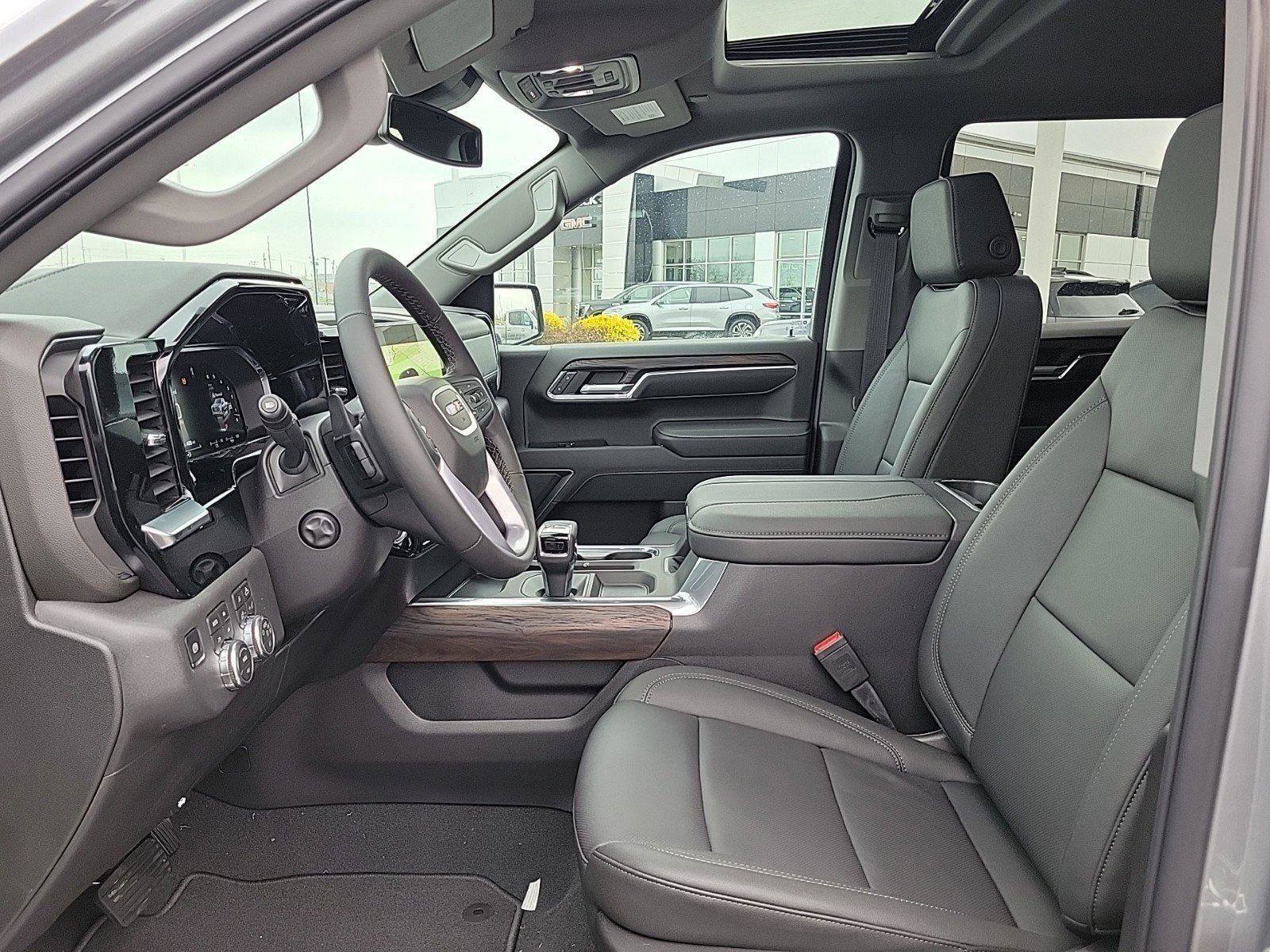 New 2026 GMC Sierra 1500 SLT w/ SLT Premium Package image 15