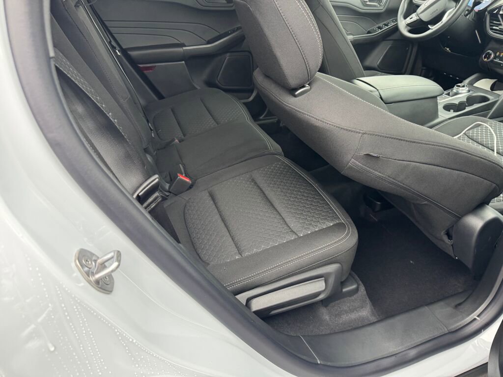 New 2026 Ford Escape Active image 18