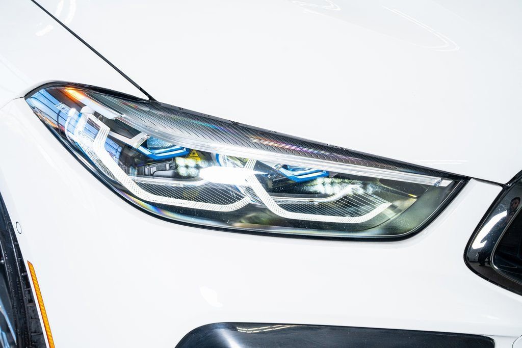 Used 2020 BMW M8 Coupe w/ Driving Assistance Package image 19