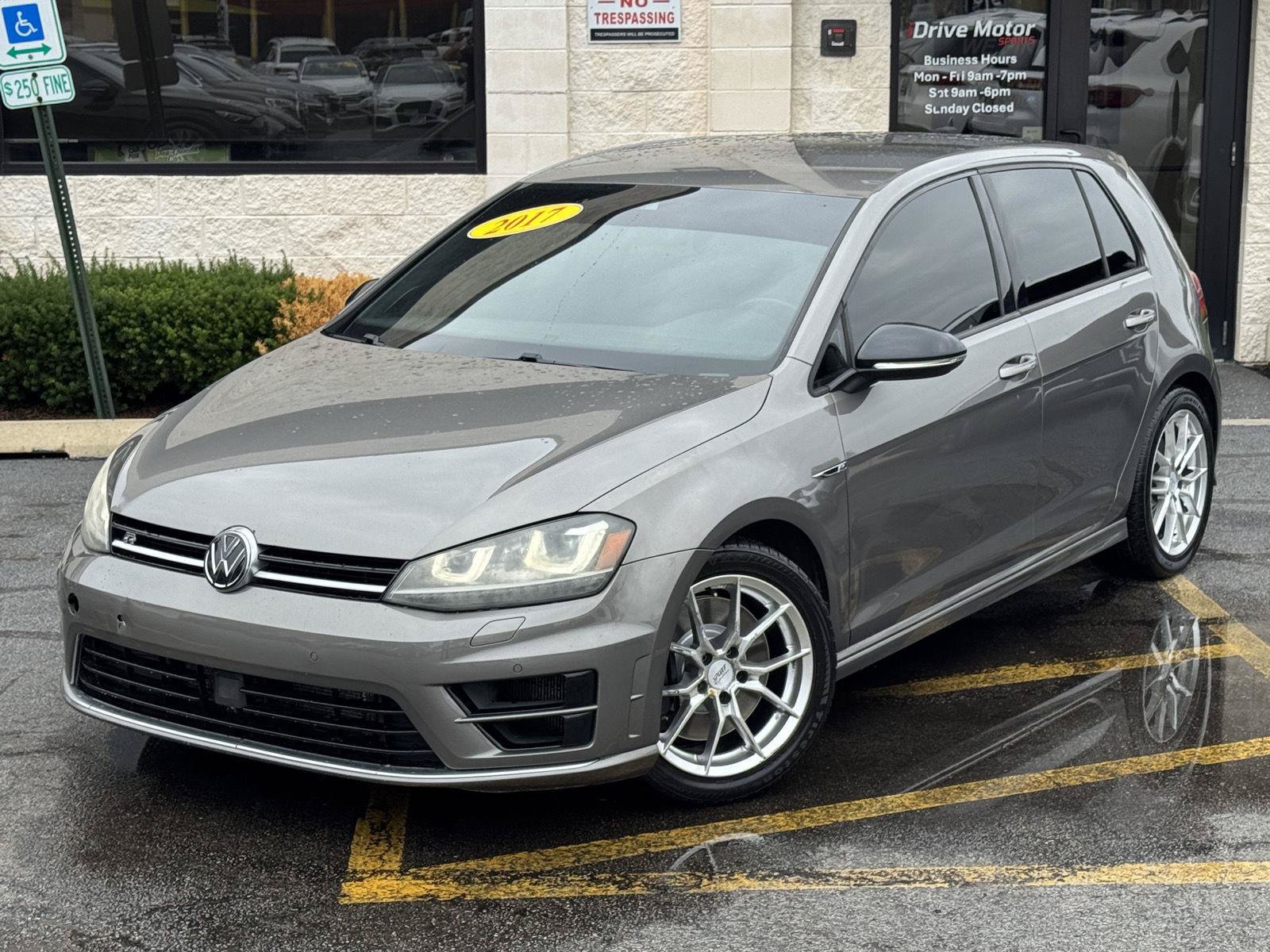 Used 2017 Volkswagen Golf R 4-Door AWD/4WD image 4