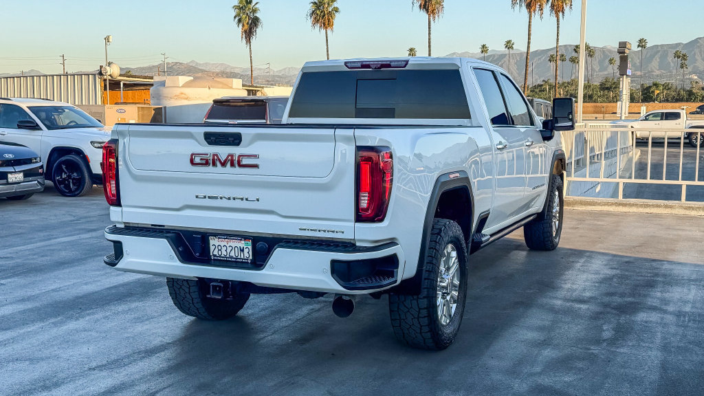 Used 2022 GMC Sierra 2500 Denali w/ Technology Package AWD/4WD image 9