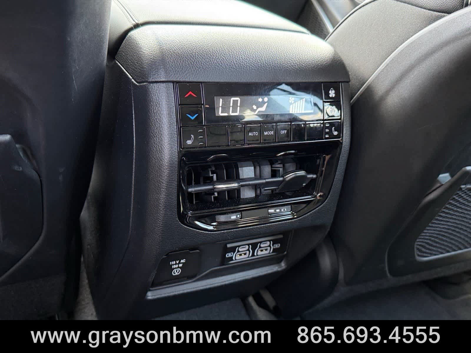 Used 2022 Jeep Grand Cherokee L Limited AWD/4WD image 20