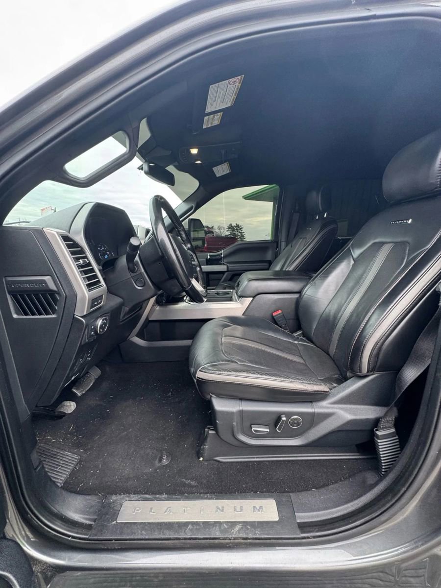Used 2020 Ford F350 Platinum image 18