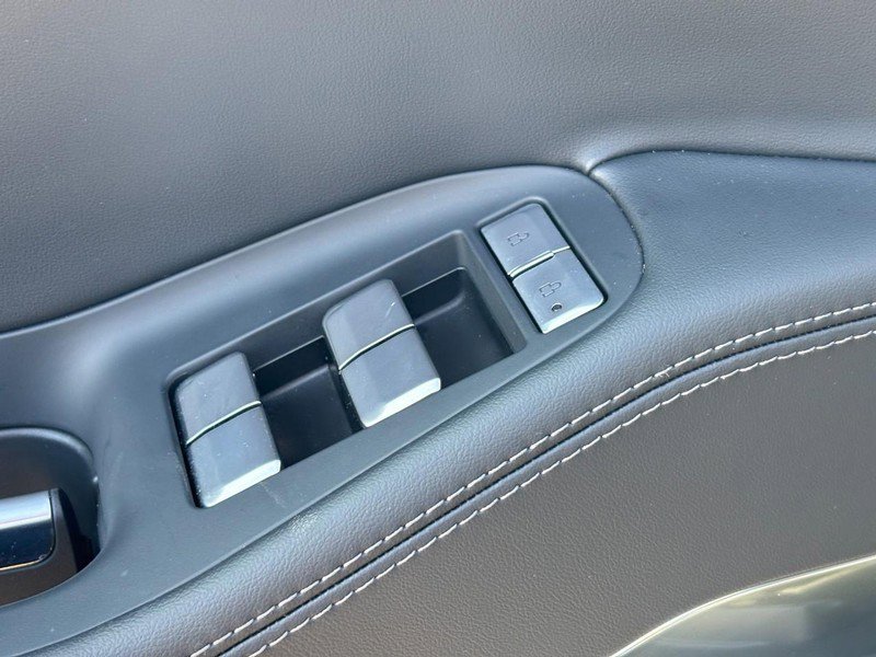 New 2025 Lincoln Navigator Reserve w/ Jet Appearance Package image 17