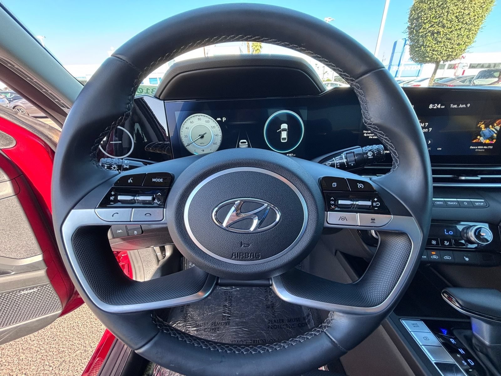 Used 2023 Hyundai Elantra Limited FWD image 23