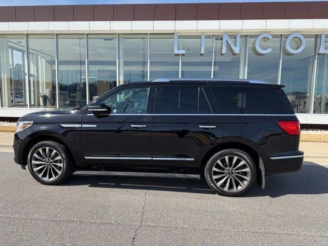 Certified 2019 Lincoln Navigator Select image 4