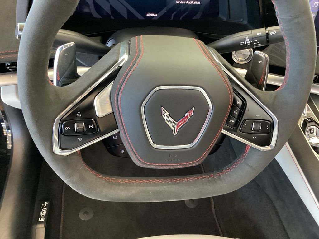 Used 2023 Chevrolet Corvette Stingray Premium Conv w/ Z51 Performance Package RWD image 10