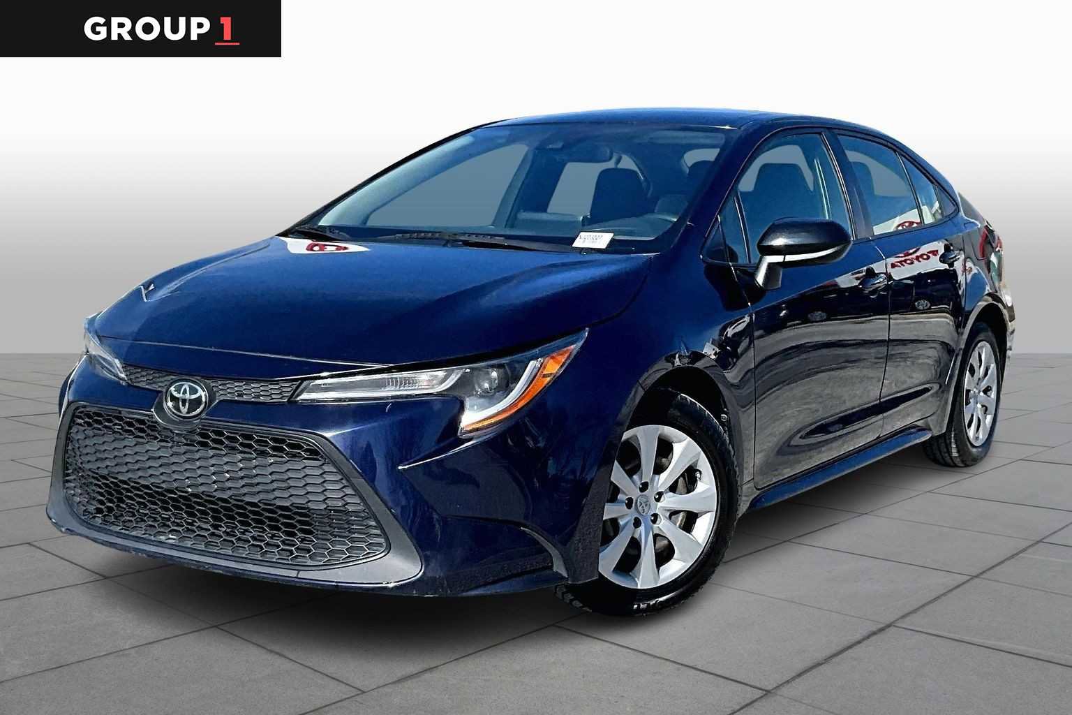 Used 2022 Toyota Corolla LE image 1