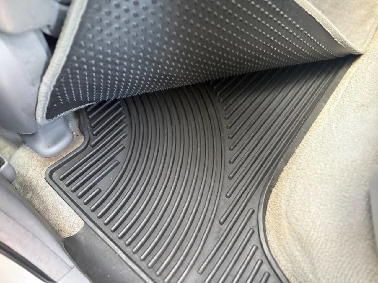 Used 2006 Toyota Land Cruiser image 59