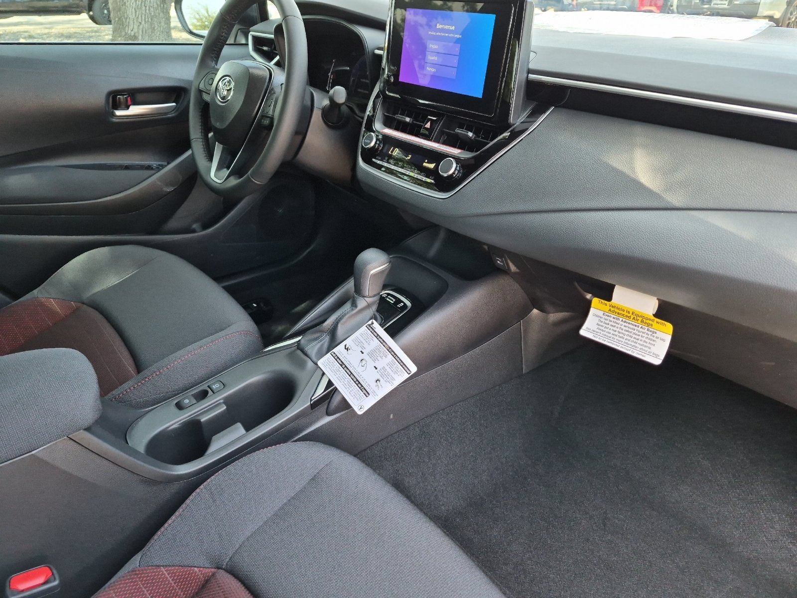 Used 2026 Toyota Corolla SE FWD image 14