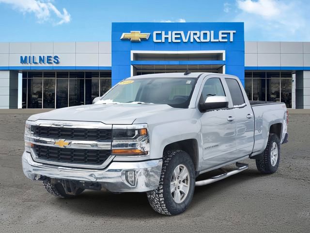Used 2018 Chevrolet Silverado 1500 LT w/ All Star Edition image 2