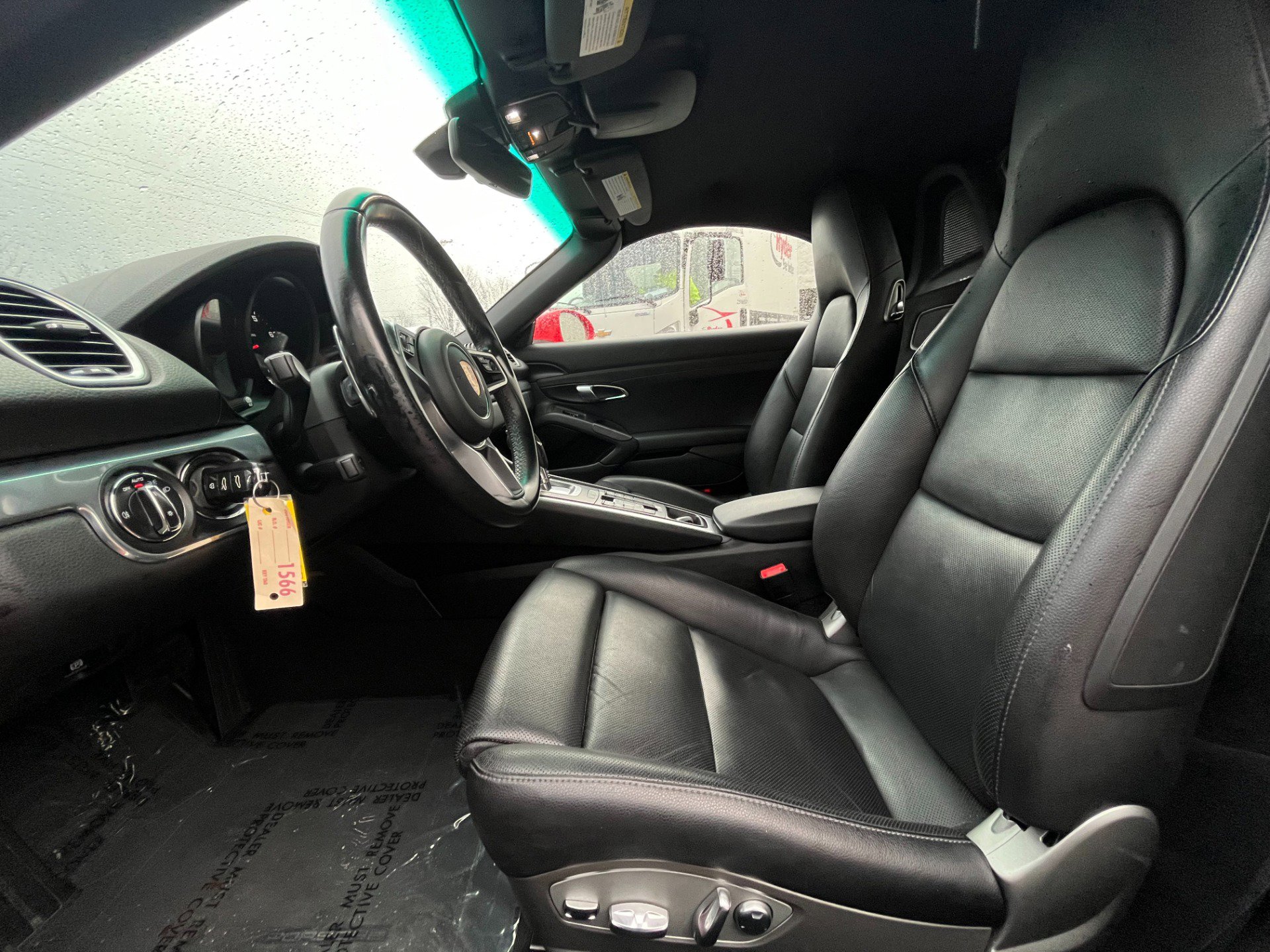 Used 2023 Porsche 718 Boxster image 27