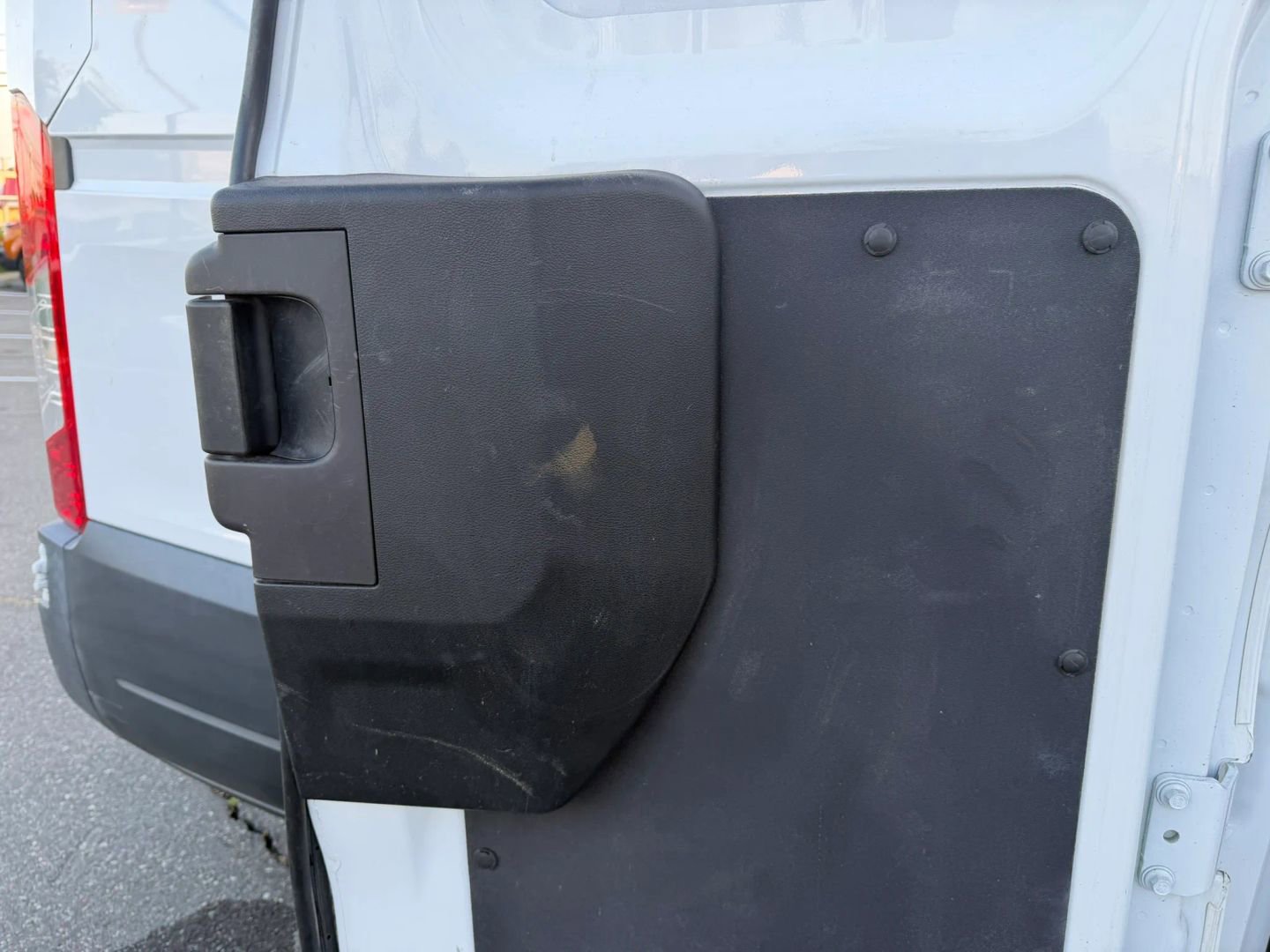 Used 2016 Ford Transit 150 130 Low Roof RWD image 15