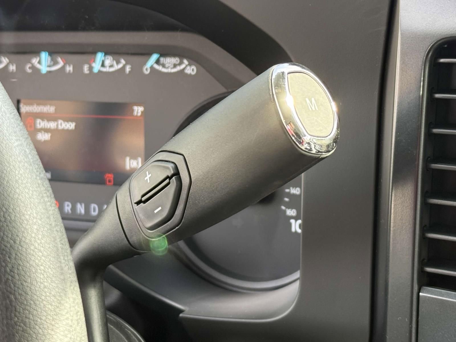 New 2025 Ford F550 4x4 Crew Cab Super Duty image 17