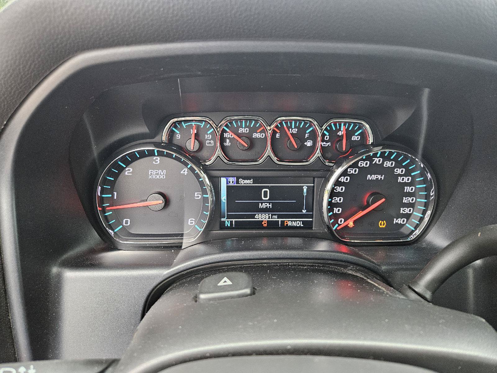 Used 2018 Chevrolet Silverado 1500 LT w/ All Star Edition AWD/4WD image 17