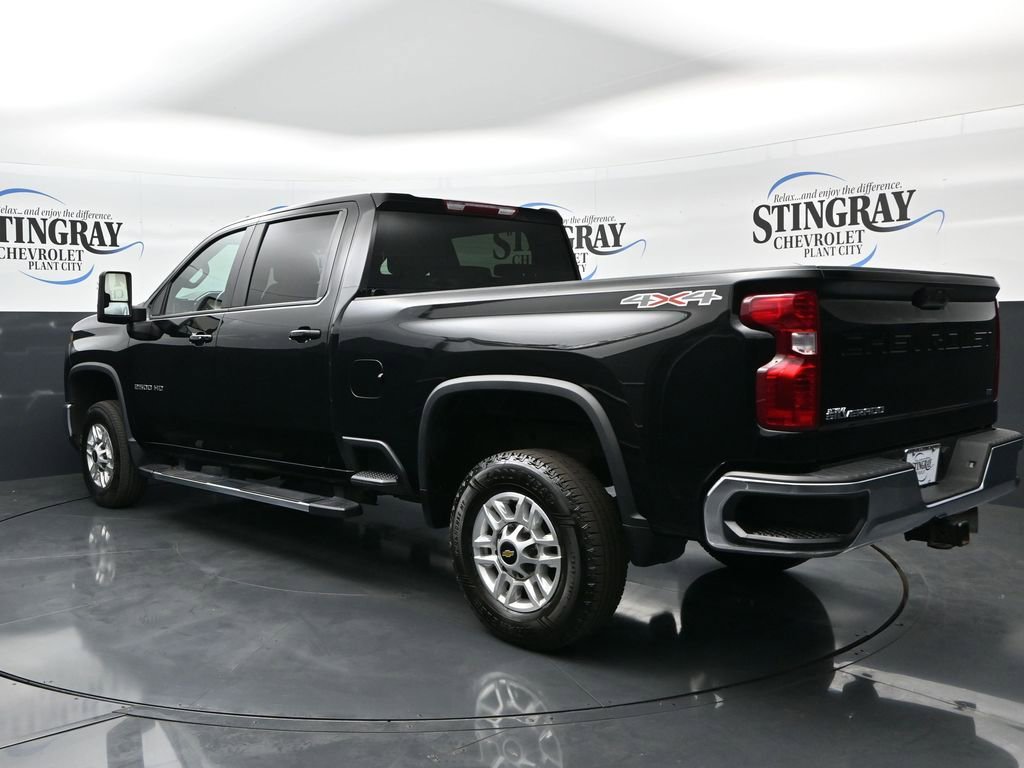 Used 2025 Chevrolet Silverado 2500 LT w/ Convenience Package image 5
