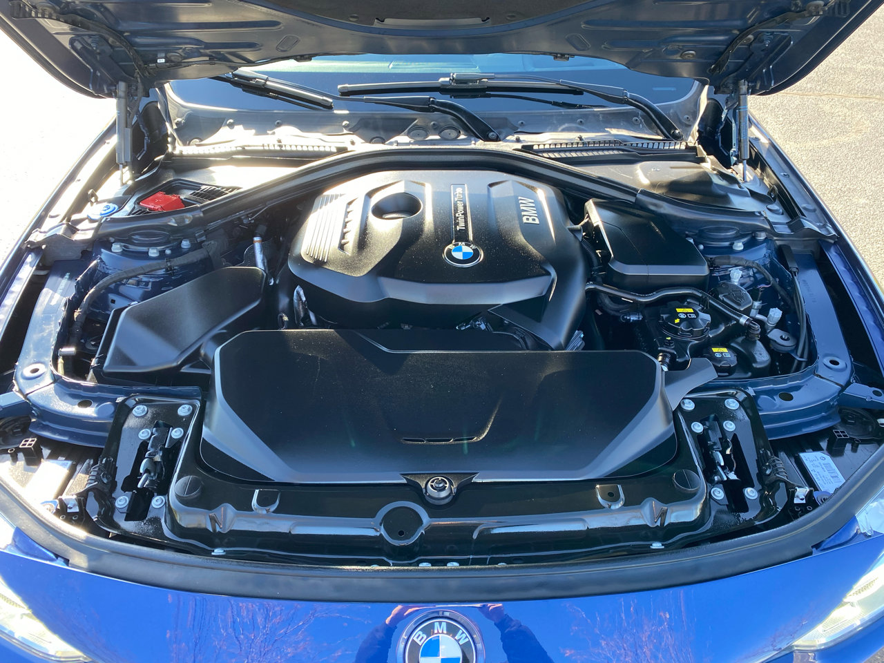 Used 2018 BMW 330i xDrive 330i xDrive SULEV Sedan w/ Premium Package image 43