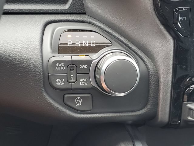 New 2026 RAM 1500 Big Horn AWD/4WD image 24
