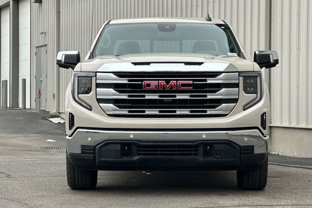 New 2026 GMC Sierra 1500 SLE AWD/4WD image 3