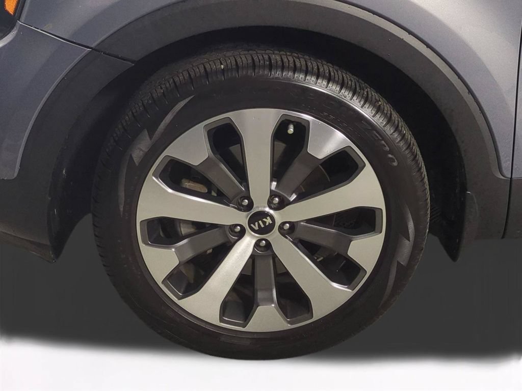 Used 2021 Kia Telluride EX w/ EX Premium Package FWD image 11
