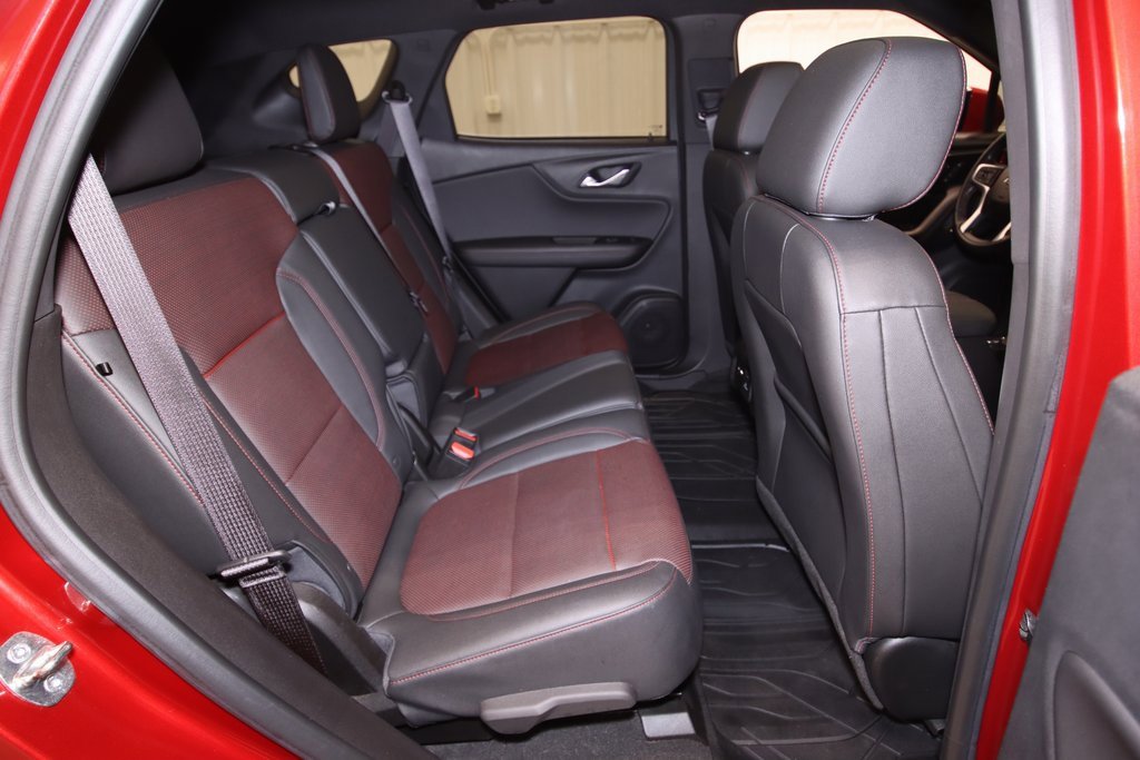 Used 2021 Chevrolet Blazer RS w/ Enhanced Convenience Package image 22