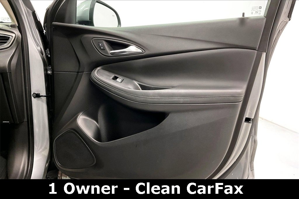 Used 2023 Buick Encore GX Select w/ Safety Package II image 22