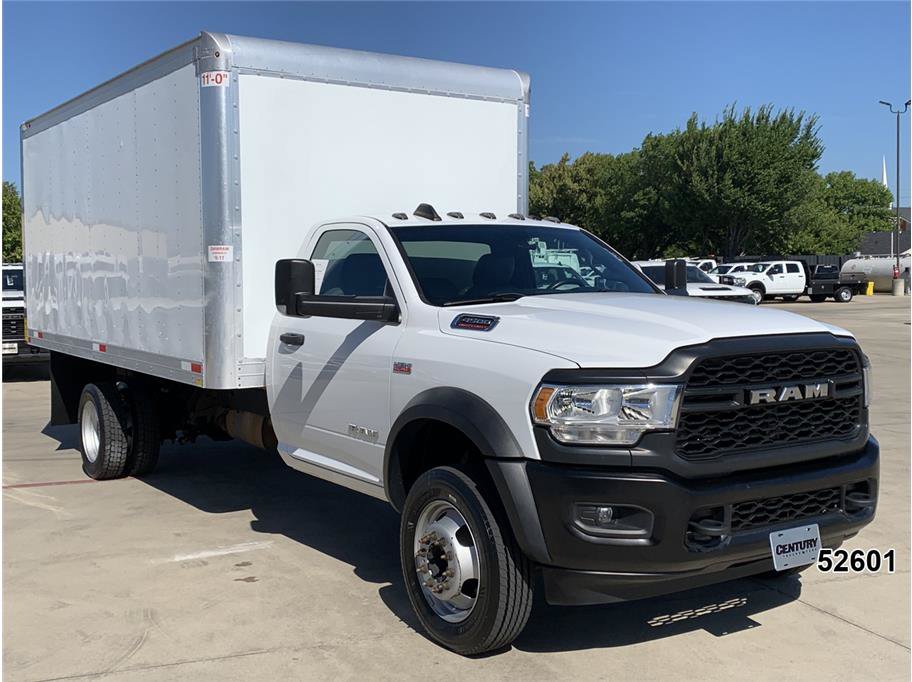 Used 2022 RAM 4500 Tradesman RWD image 3