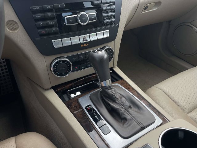 Used 2013 Mercedes-Benz C 300 4MATIC Sedan image 30