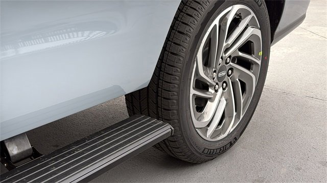 New 2025 Lincoln Navigator L Reserve image 35