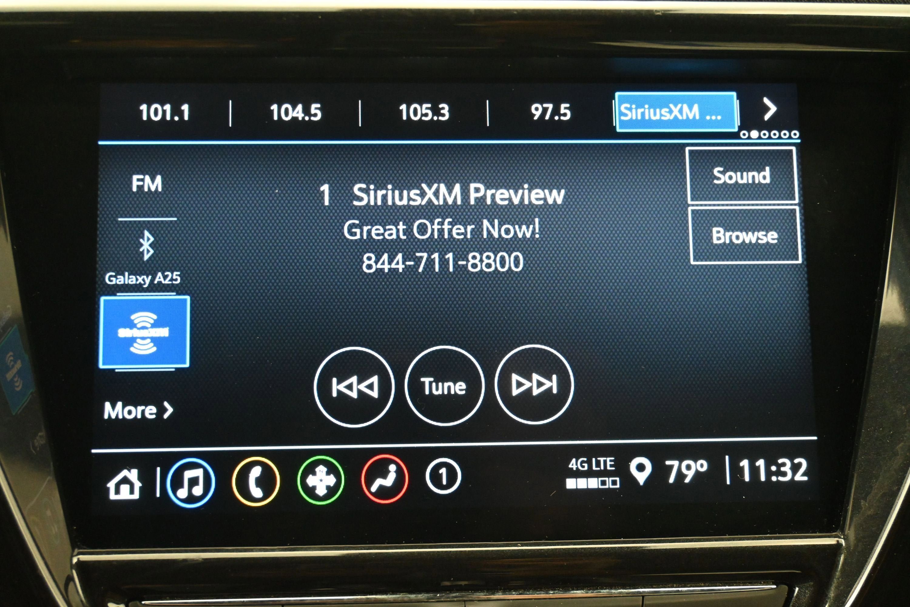 Used 2023 Chevrolet TrailBlazer RS w/ Convenience Package AWD/4WD image 15