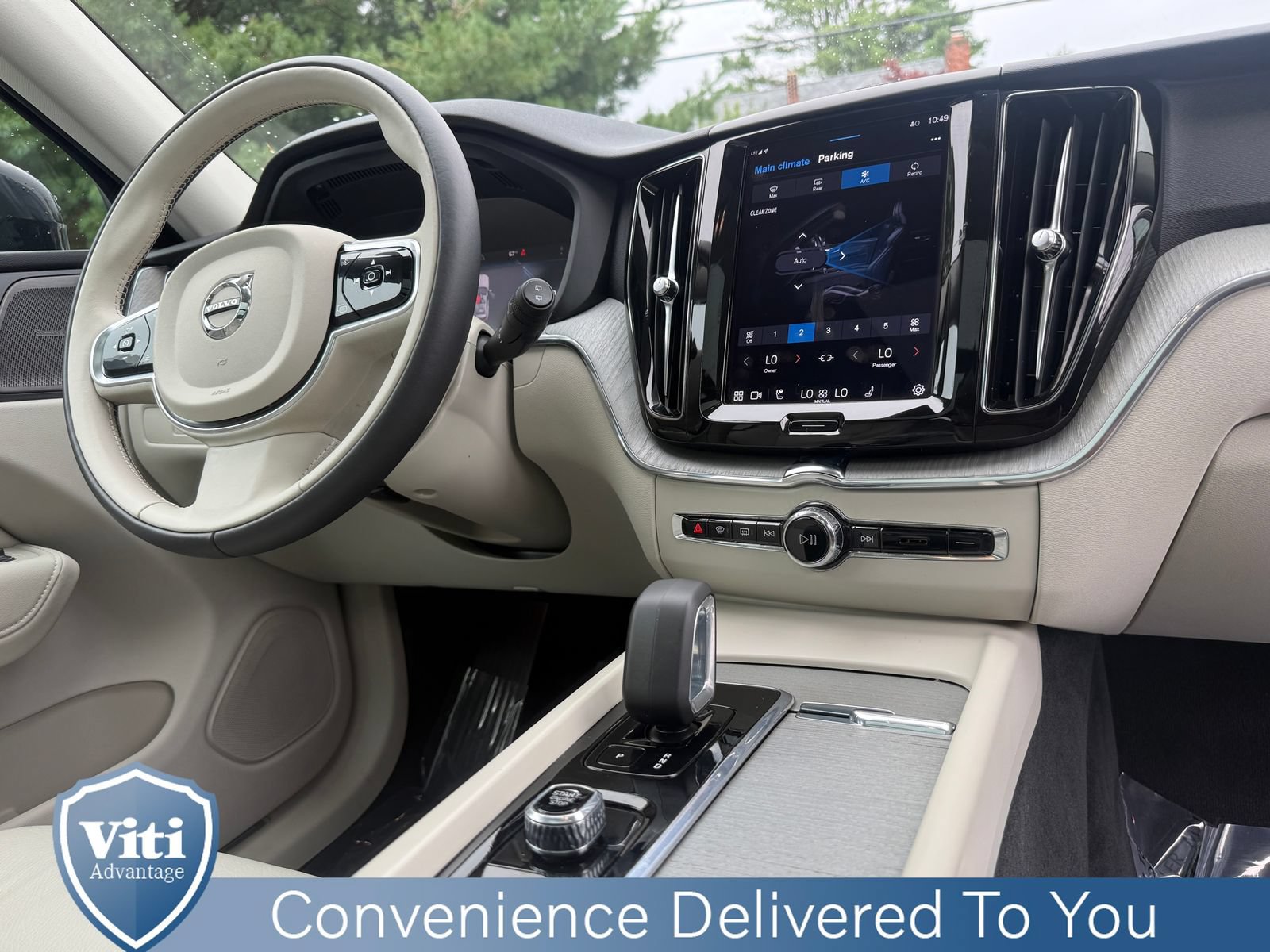 Used 2024 Volvo XC60 B5 Plus w/ Protection Package Premier AWD/4WD image 31