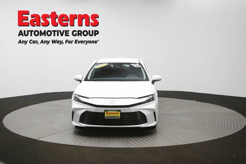 Used 2025 Toyota Camry LE image 53