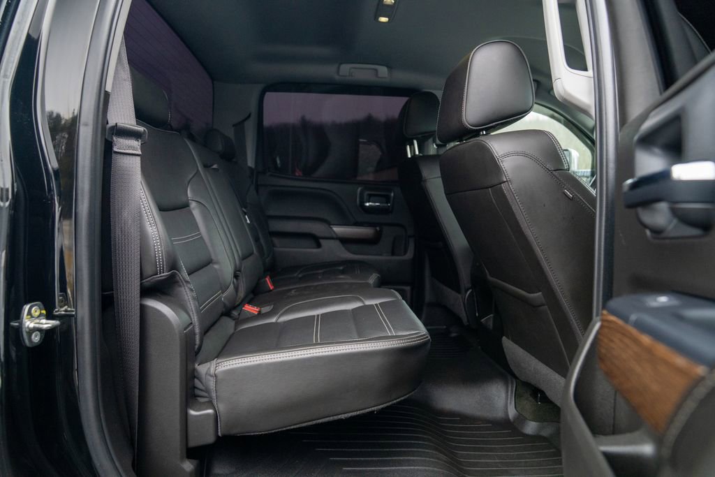 Used 2018 GMC Sierra 2500 Denali w/ Duramax Plus Package image 16