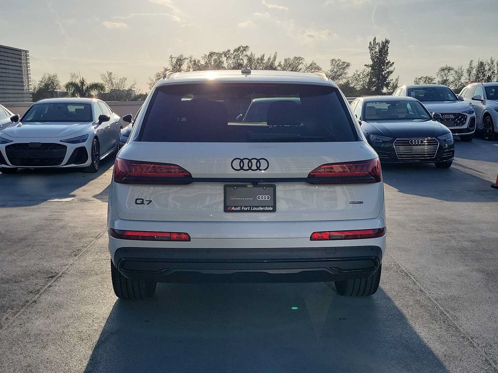 Certified 2023 Audi Q7 3.0T Premium Plus AWD/4WD image 5