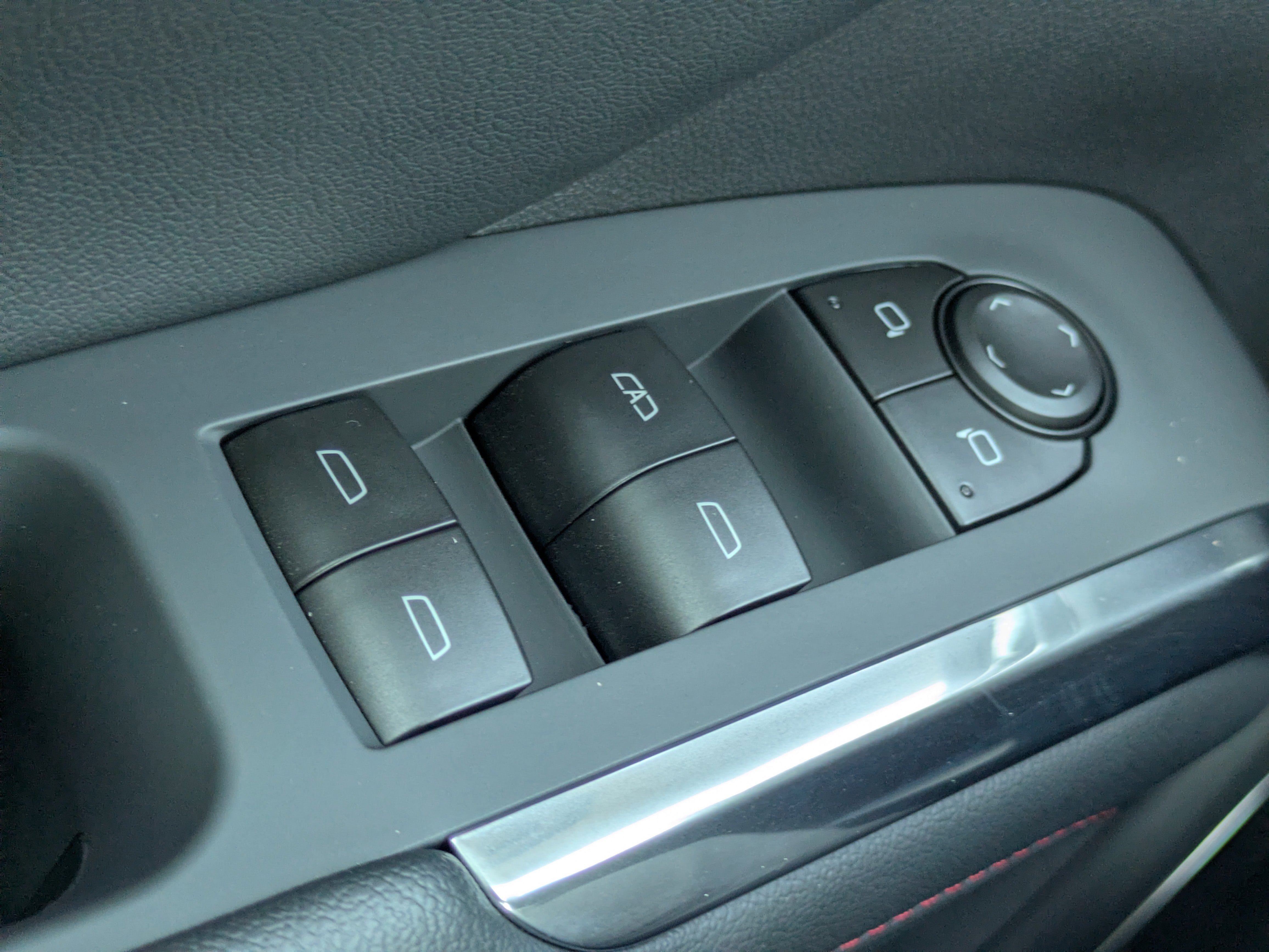 New 2026 Chevrolet Traverse Z71 w/ Enhanced Driving Package AWD/4WD image 16