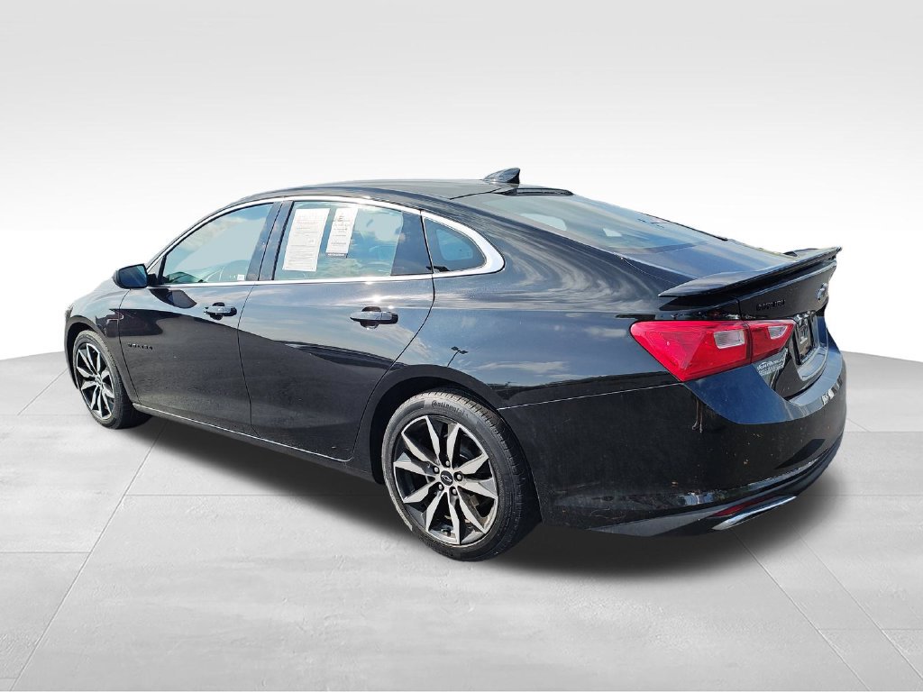 Used 2023 Chevrolet Malibu RS w/ Driver Confidence Package FWD image 3
