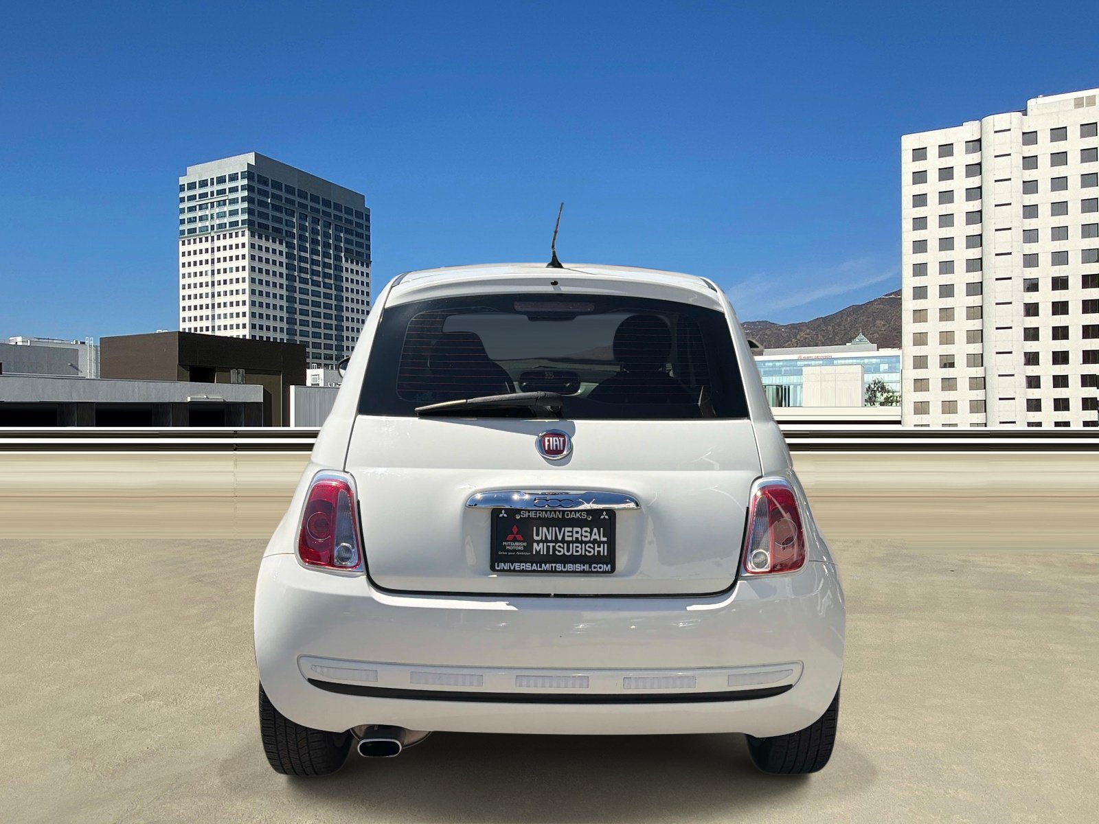 Used 2013 FIAT 500 Pop FWD image 4