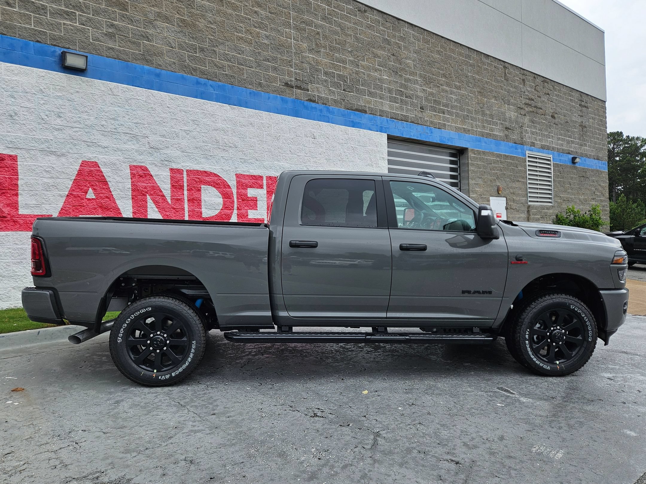 New 2026 RAM 2500 Big Horn AWD/4WD image 8