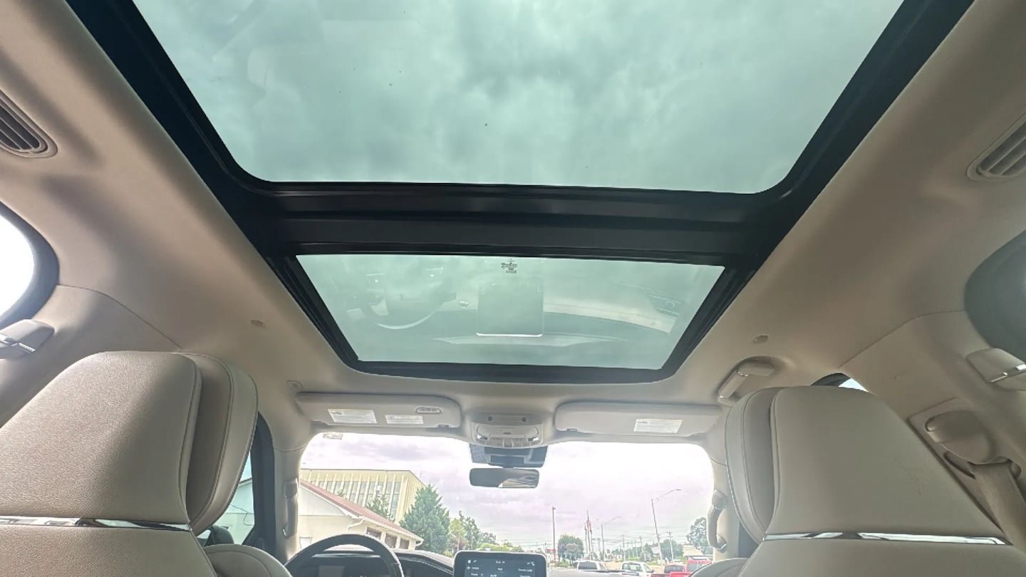 Used 2019 Lincoln Navigator Reserve AWD/4WD image 34