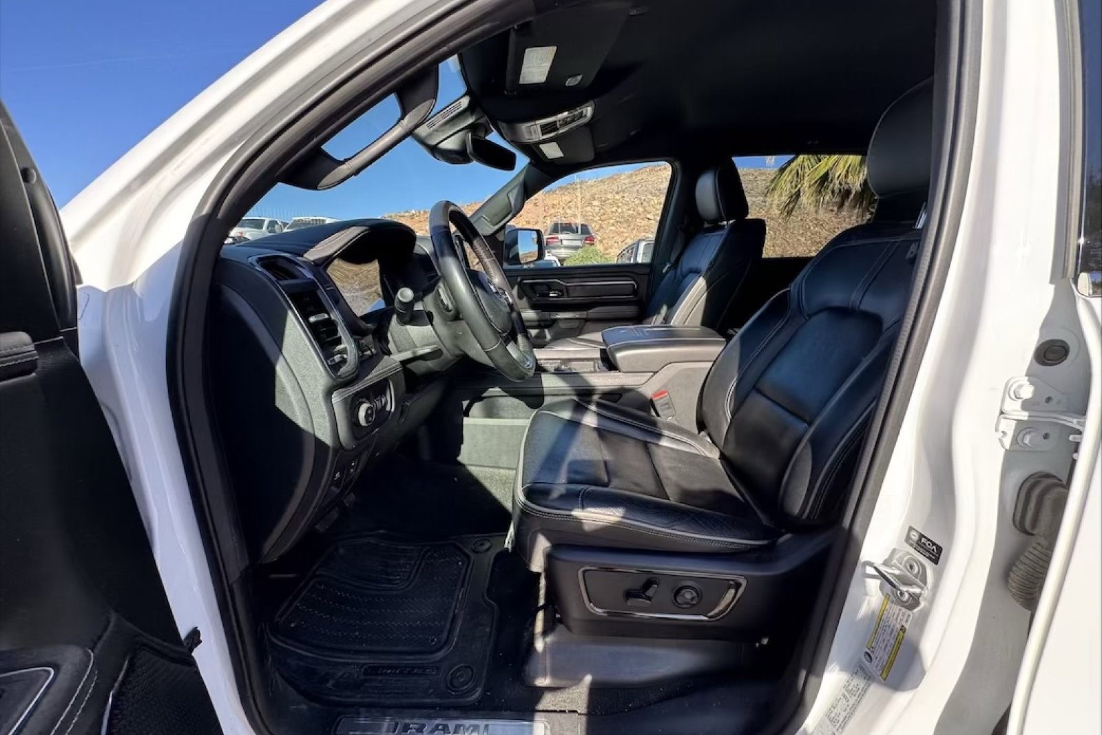 Used 2023 RAM 1500 Limited image 9