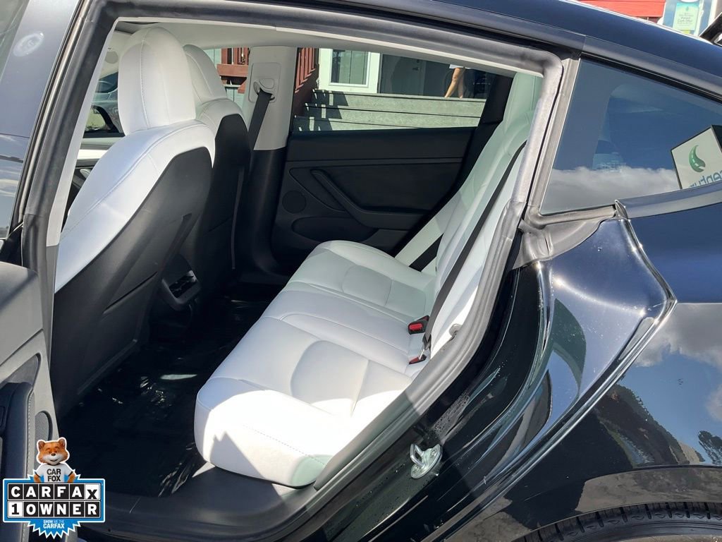 Used 2022 Tesla Model 3 Long Range image 7