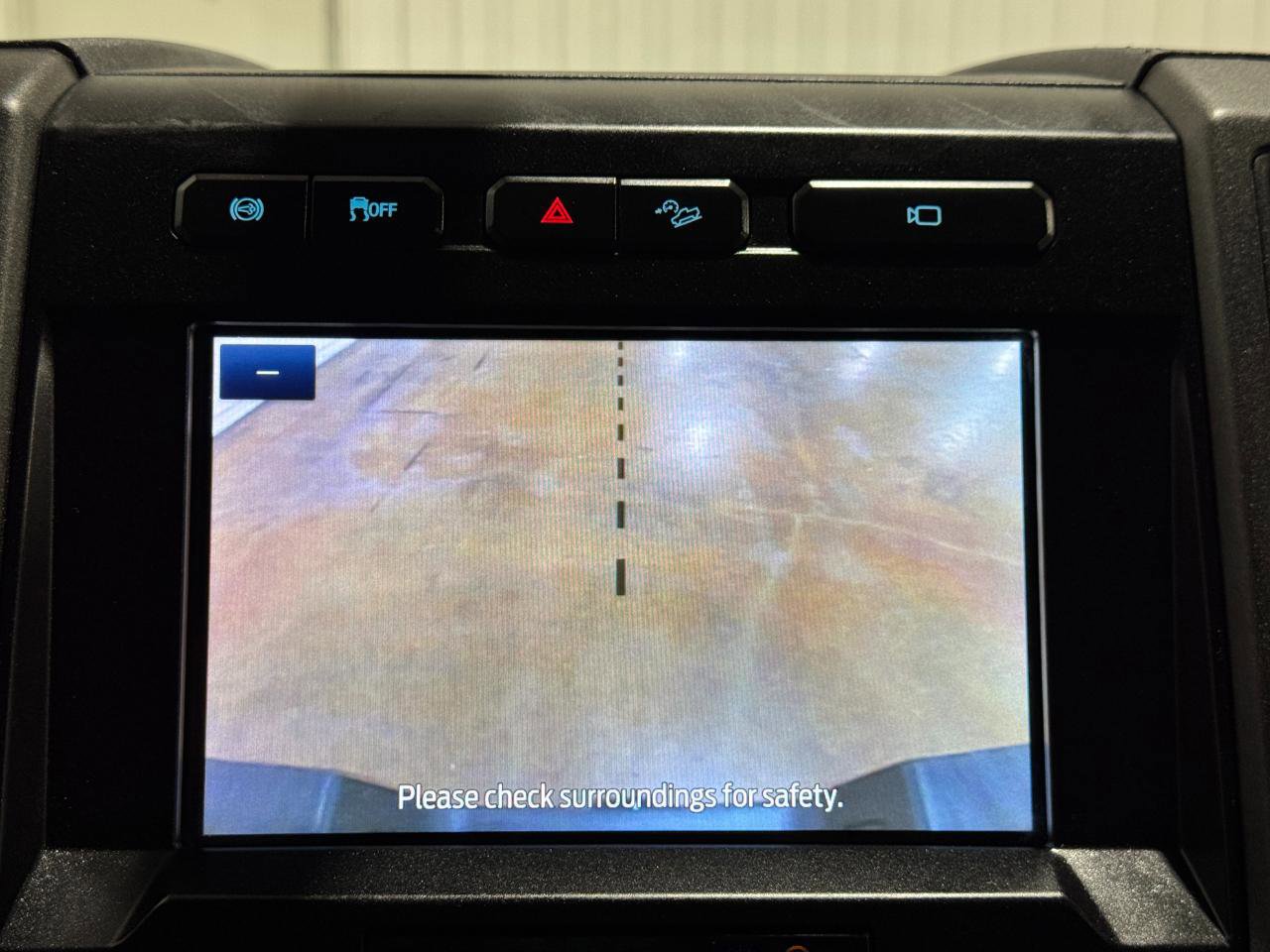 Used 2022 Ford F250 XL w/ Power Equipment Group AWD/4WD image 43
