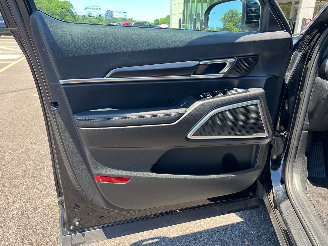 Used 2024 Kia Telluride S w/ S Sunroof Package FWD image 14