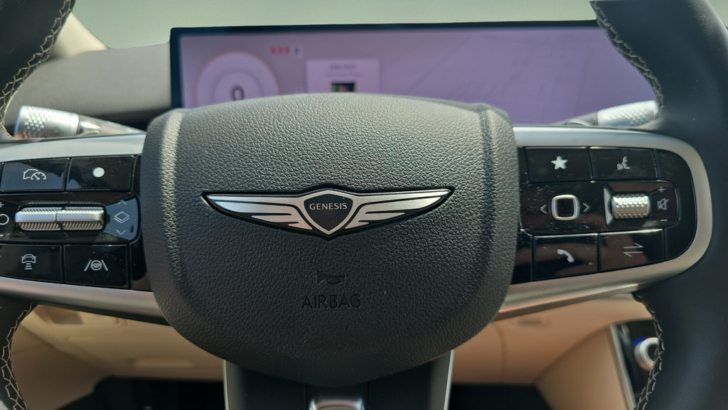 New 2026 Genesis GV70 2.5T AWD/4WD image 17