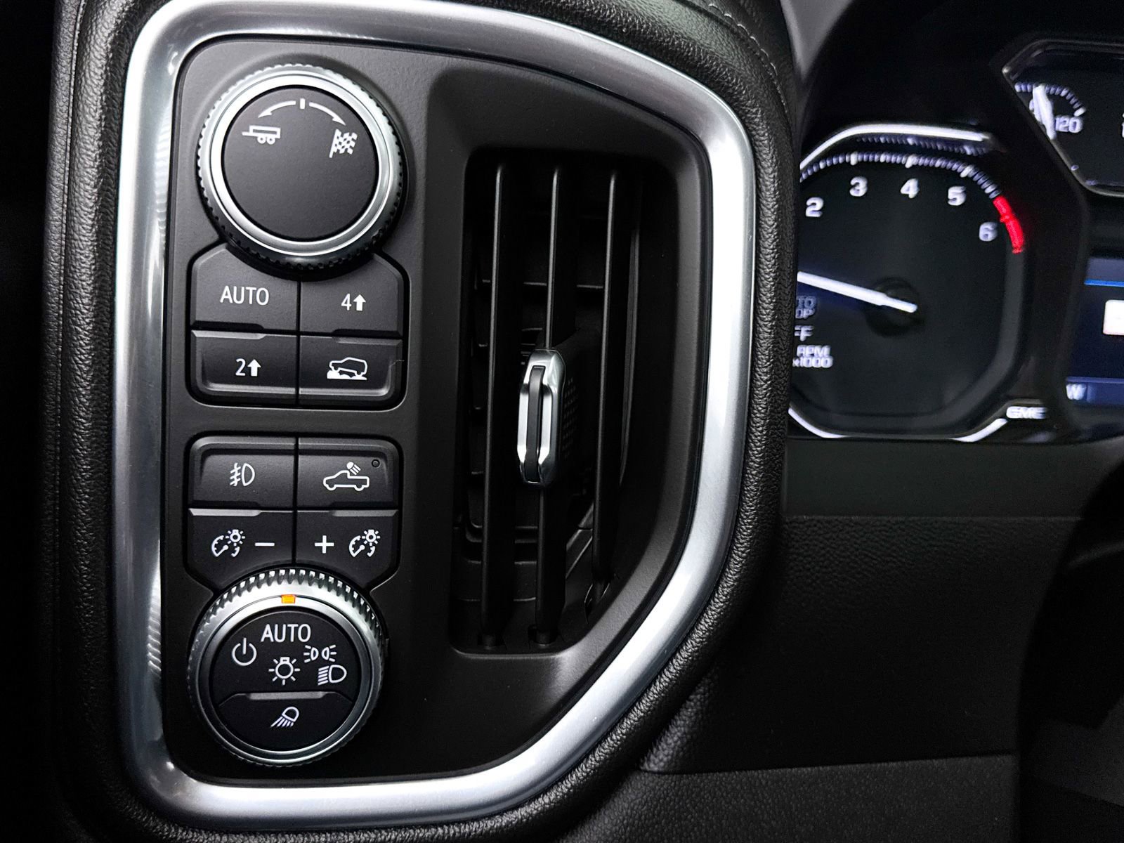 Used 2019 GMC Sierra 1500 SLT w/ SLT Premium Plus Package image 10